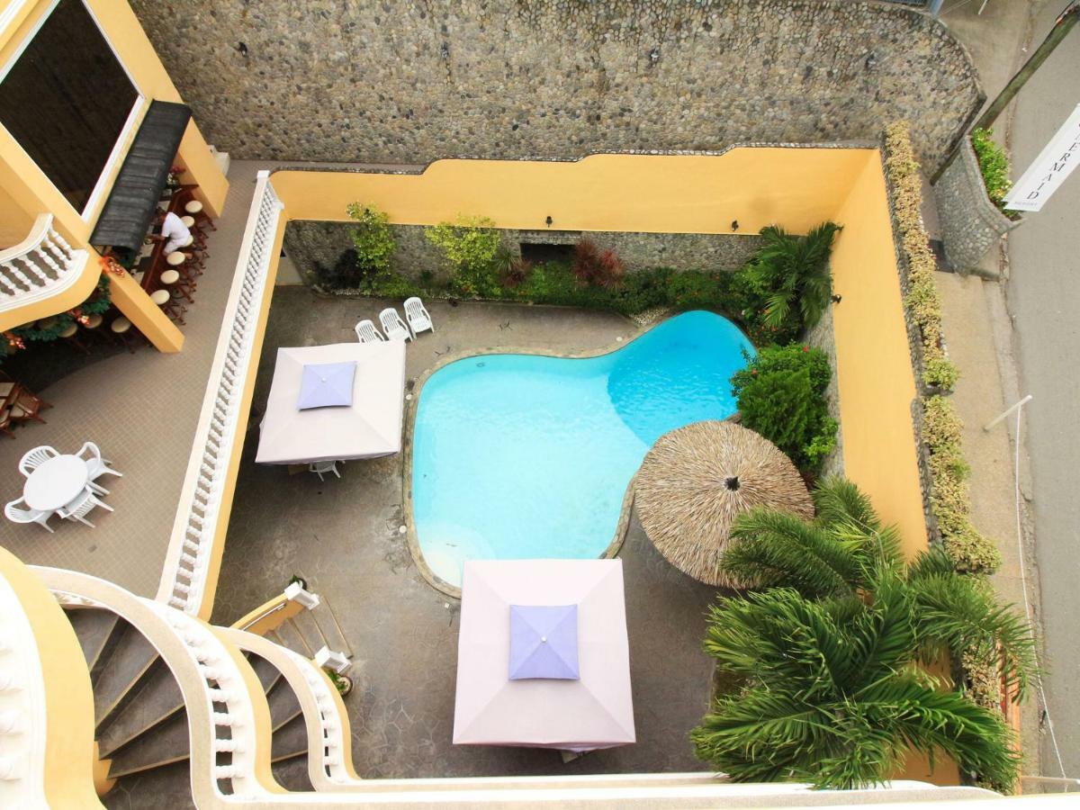 Mermaid Resort And Dive Center Puerto Galera Exteriör bild